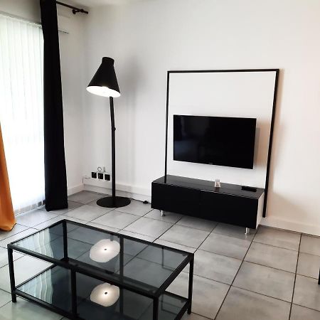La Poterie - Appartement Avec Balcon Et Parking Prive Quimper Kültér fotó